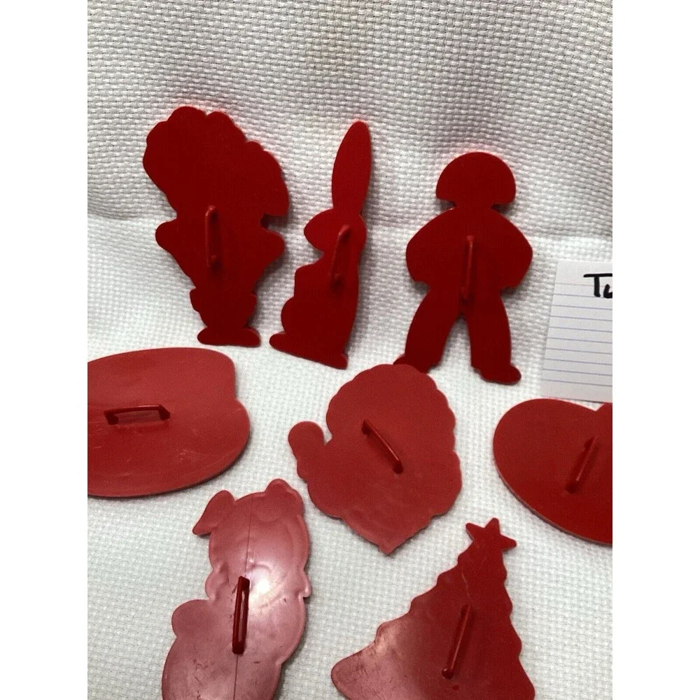 Tupperware Holiday Red Cookie Cutters w Handles Set of 8 Vintage